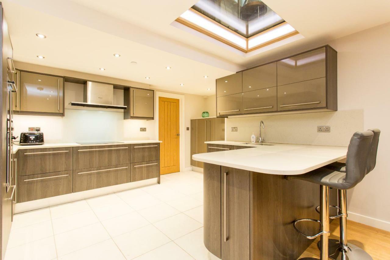 The Sweet Mews - Large 4Bdr Home London Eksteriør bilde